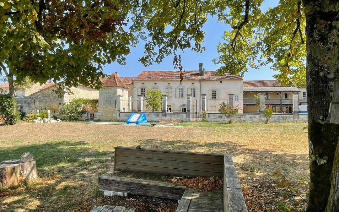 Retraite Bien-être en Périgord : Retour à l&rsquo;Essentiel (Mars 2026)